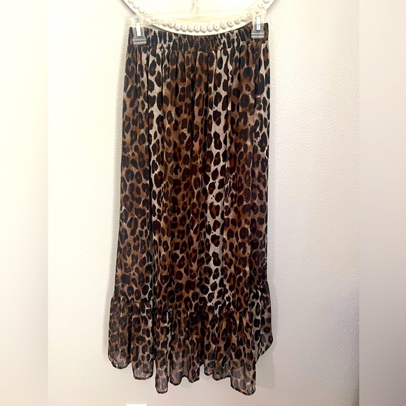 Leopard Print Ruffle Skirt - Picture 2 of 2